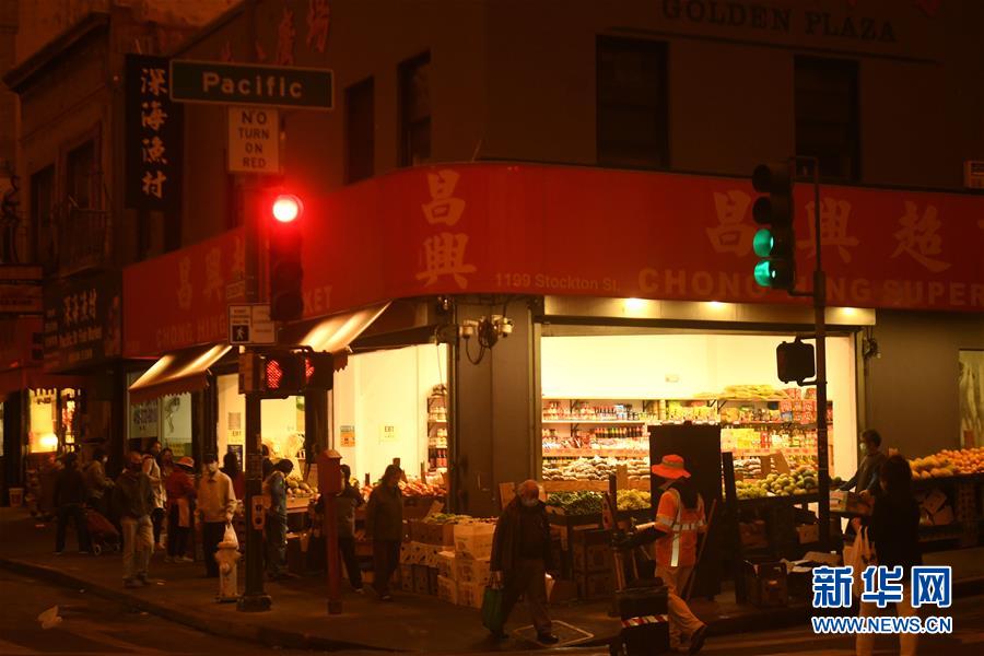美国旧金山：午·夜