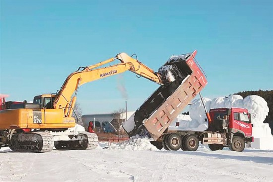 大兴安岭雪屋初现