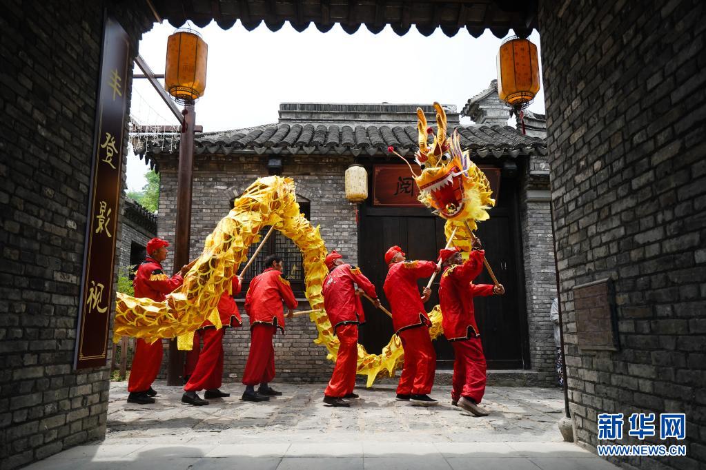 江苏盱眙：古街端午赏民俗