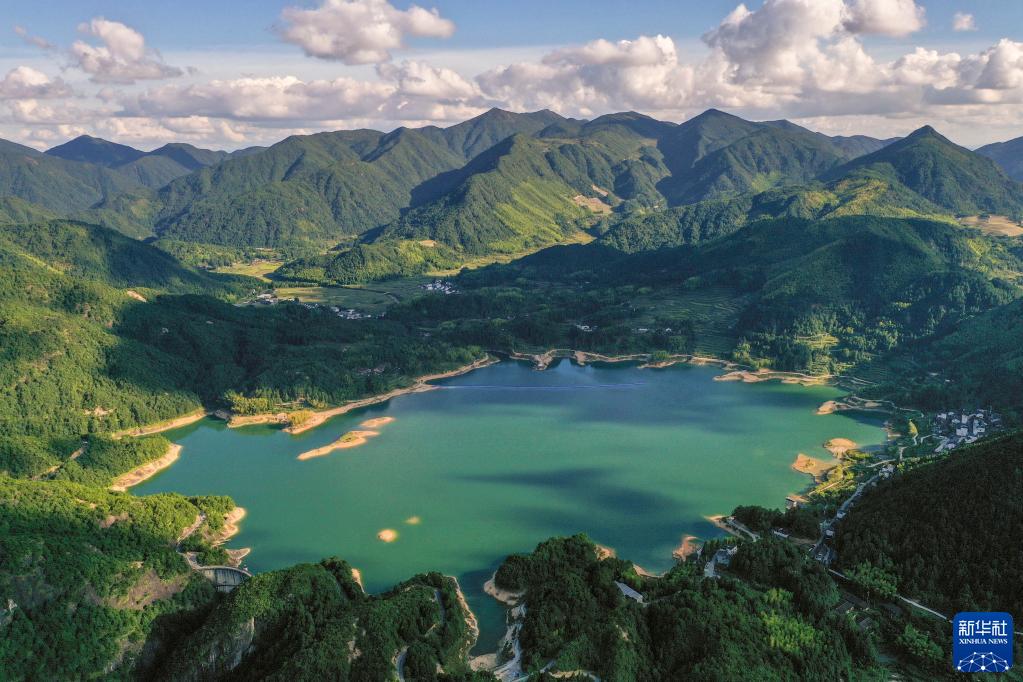 浙江景宁：崇山峻岭间的美丽乡村