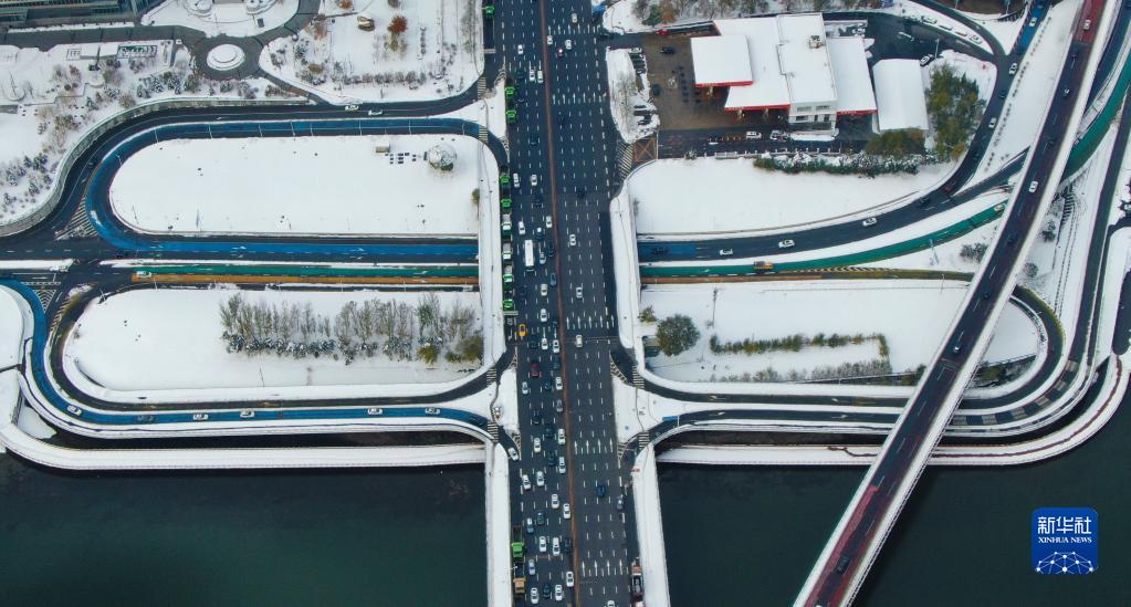 沈阳：浑河雪色