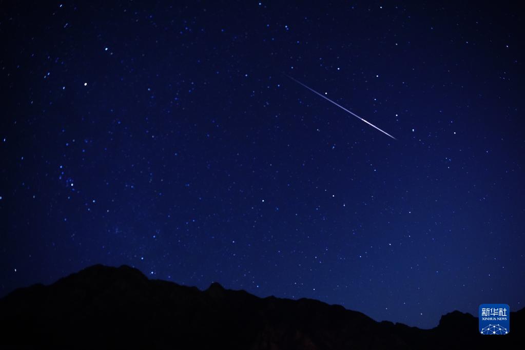 一起来看双子座流星雨