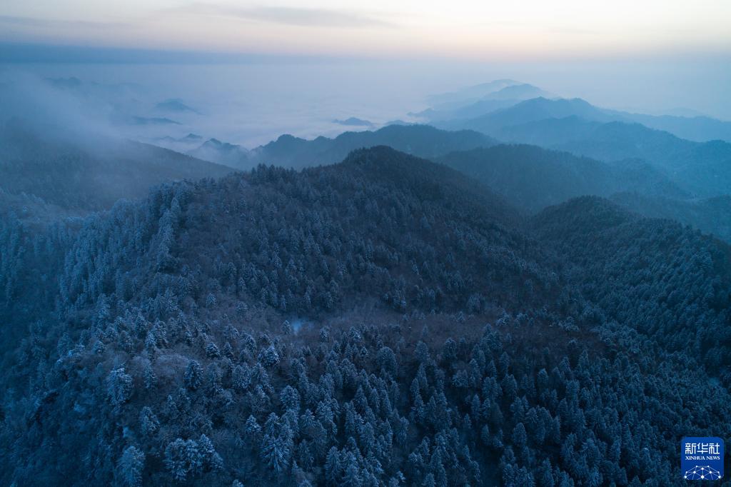 陕西宁陕：雪后风光