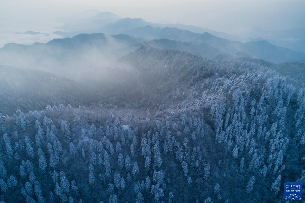 陕西宁陕：雪后风光