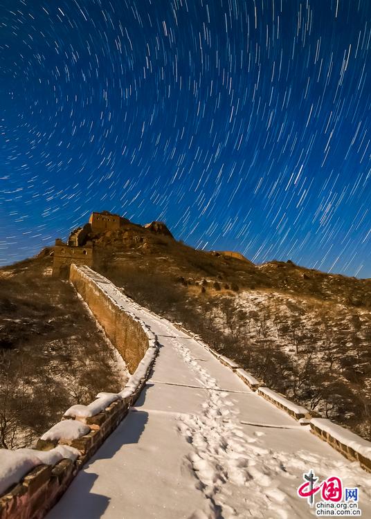 零下22度的月圆夜 金山岭长城的星空有多美？