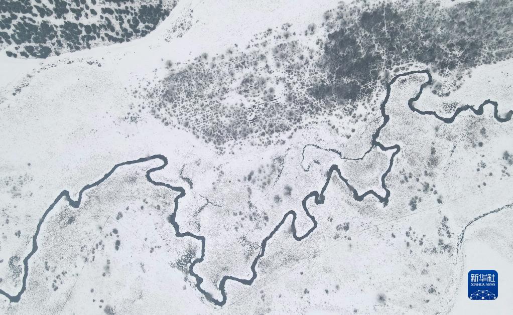 塞罕坝邂逅春雪 变身冰雪世界