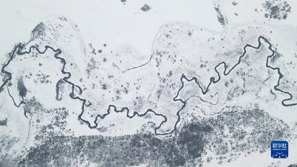 塞罕坝邂逅春雪 变身冰雪世界