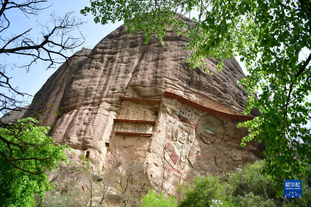 甘肃武山：走近拉梢寺露天摩崖浮雕