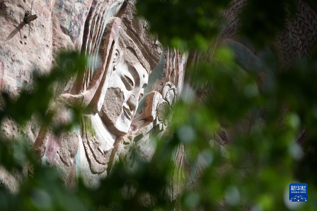 甘肃武山：走近拉梢寺露天摩崖浮雕