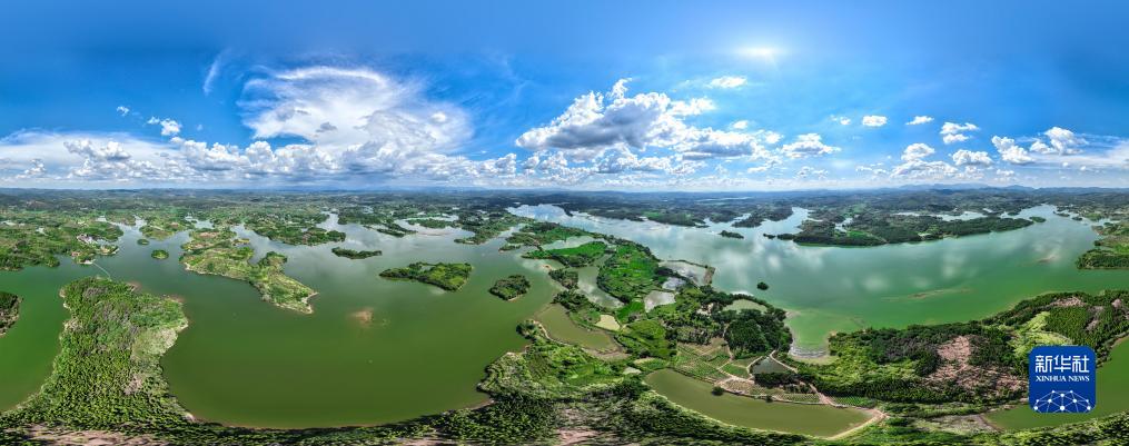湖南桂阳：碧水蓝天湿地美