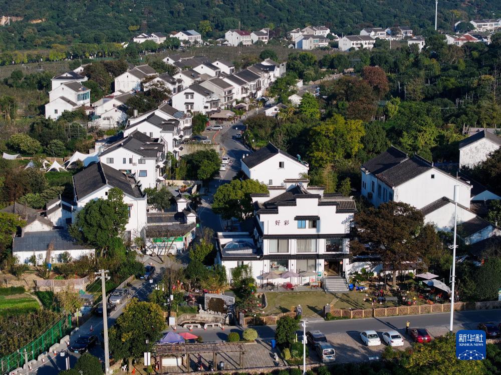 苏州树山村：田园景色美 民宿引客来