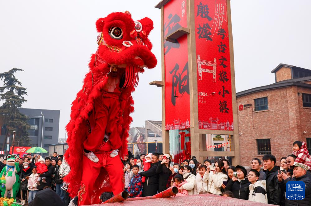 中原文旅“大餐” 体验十足年味