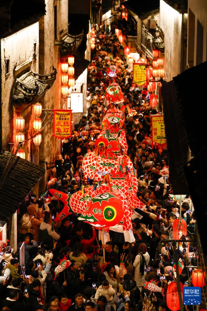 安徽歙县:山水此相逢 古韵展新姿