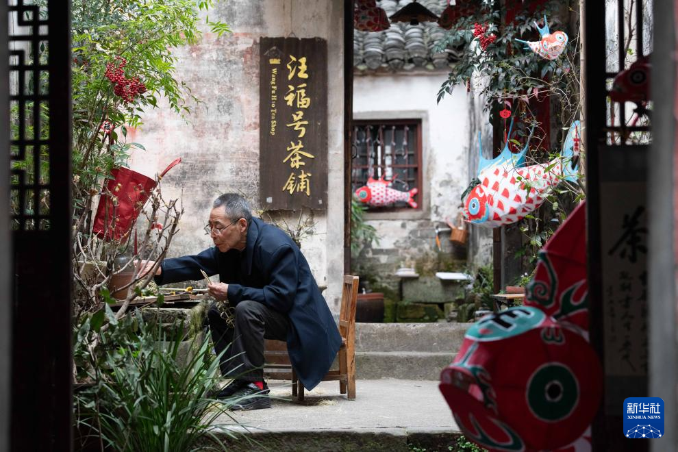 安徽歙县:山水此相逢 古韵展新姿