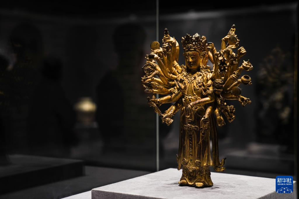 重庆奉节:“诗城”风光引游人